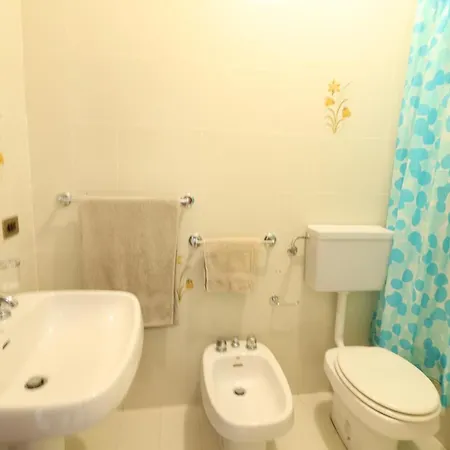 Casa Rita 2 6 Posti Semesterbostad