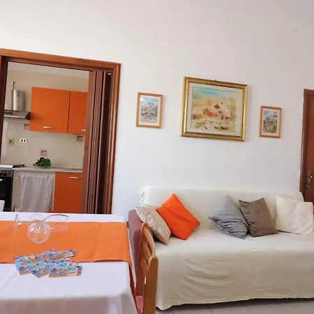 Casa Rita 2 6 Posti Semesterbostad