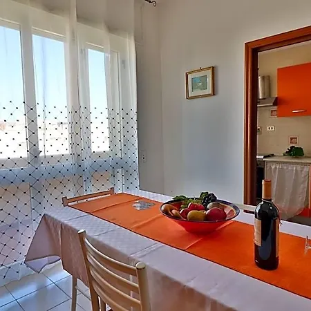 Casa Rita 2 6 Posti בית נופש *